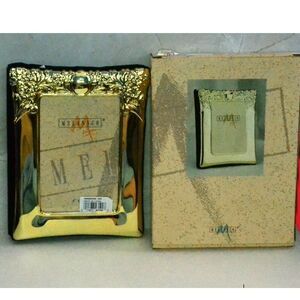Vintage Melannco Gold Tone Photo Frame Album Photos Keepsakes Memories Decor